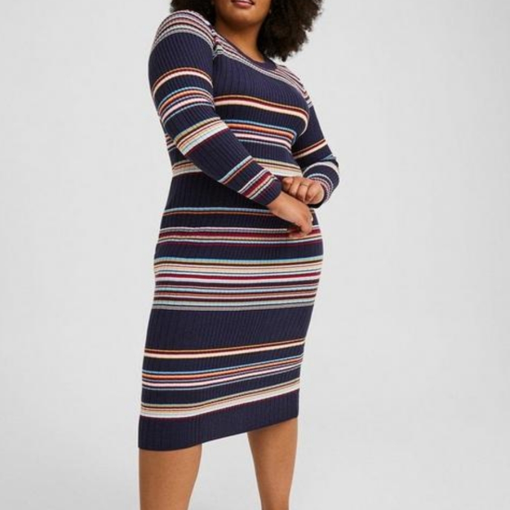 Torrid Size 1 Column Maxi Dress Navy  With Muti Color Stripes Fall 🍂 Winter ❄️